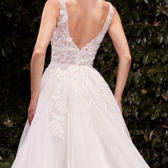 wedding dress,bridal gown - Picture 7 of 8